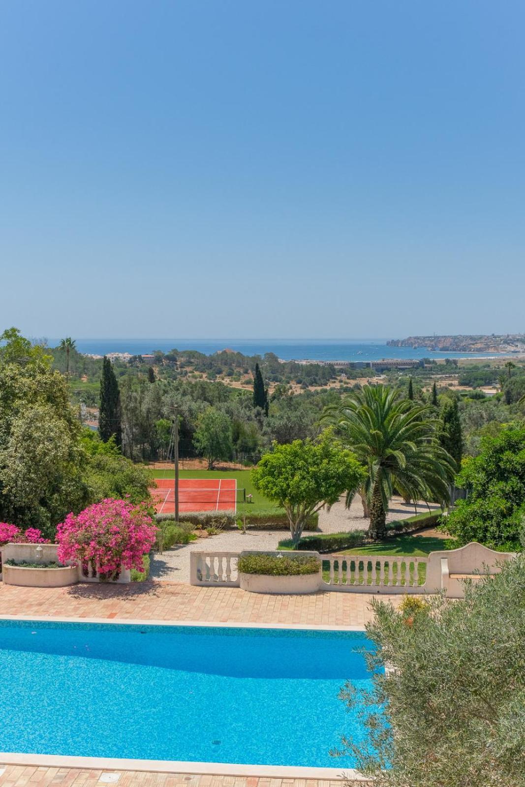 Casa Flores Villa Lagos