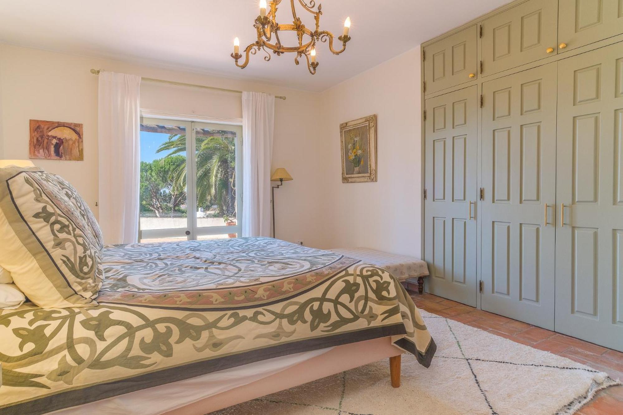 Casa Flores * Lagos